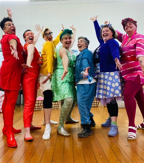 Super Queeros Dance Troupe