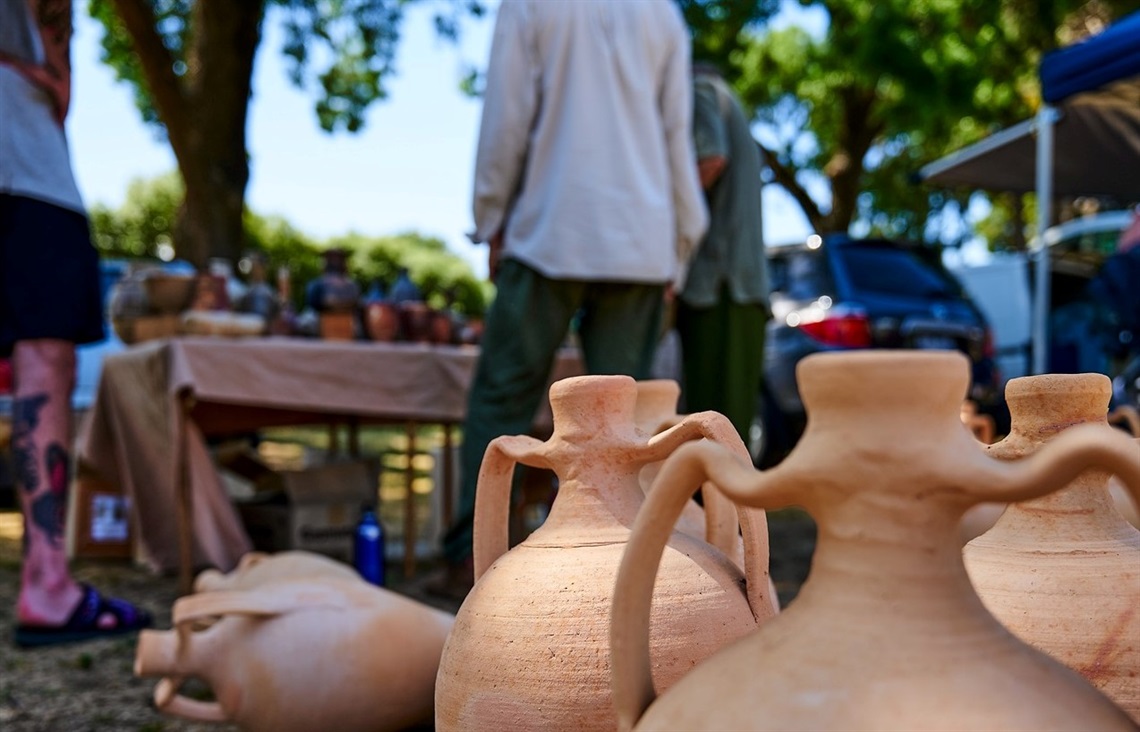 Castlemaine Artists Market1.jpg